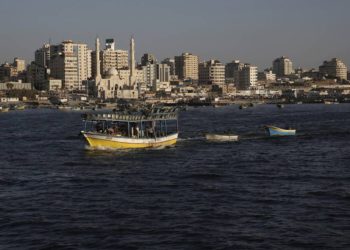 Palestinos dicen que pescador de Gaza fue muerto a tiros por las fuerzas egipcias