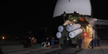 Ejército sirio afirma que las defensas aéreas S-300 “mantienen a Israel a raya”