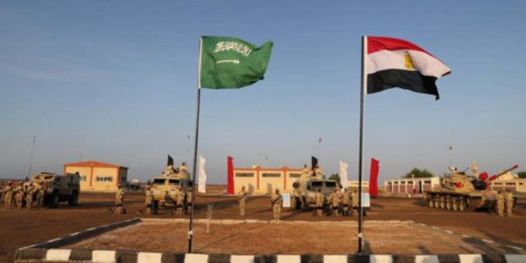 Egipto y otras cinco naciones árabes se preparan para un ejercicio militar conjunto
