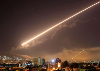 Israel investiga por qué no se interceptó misil de Siria