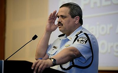 El Comisionado de Policía Roni Alsheich se dirige a la misión anual de la Conferencia de Presidentes de las Principales Organizaciones Judías en Jerusalén el 20 de febrero de 2018. (Avi Hayoun)