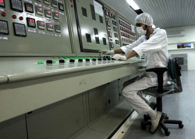Israel guarda silencio mientras Irán es golpeado por virus informático “más violento” que Stuxnet