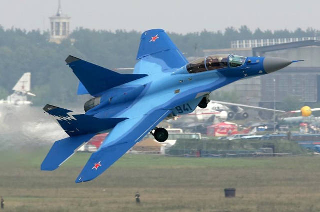 El Mikoyan MiG-29 es un caza de cuarta generación diseñado por Mikoyan en la Unión Soviética en los años 1970.