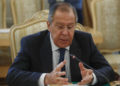 El ministro de Asuntos Exteriores ruso, Sergei Lavrov, asiste a una reunión en Moscú, Rusia. (Crédito de la foto: SERGEI KARPUKHIN / REUTERS)
