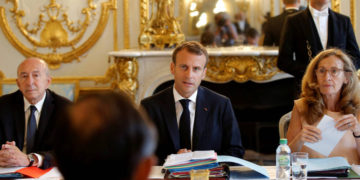 Ministra de Francia se niega a entregar premio a ONG palestina con vínculos terroristas