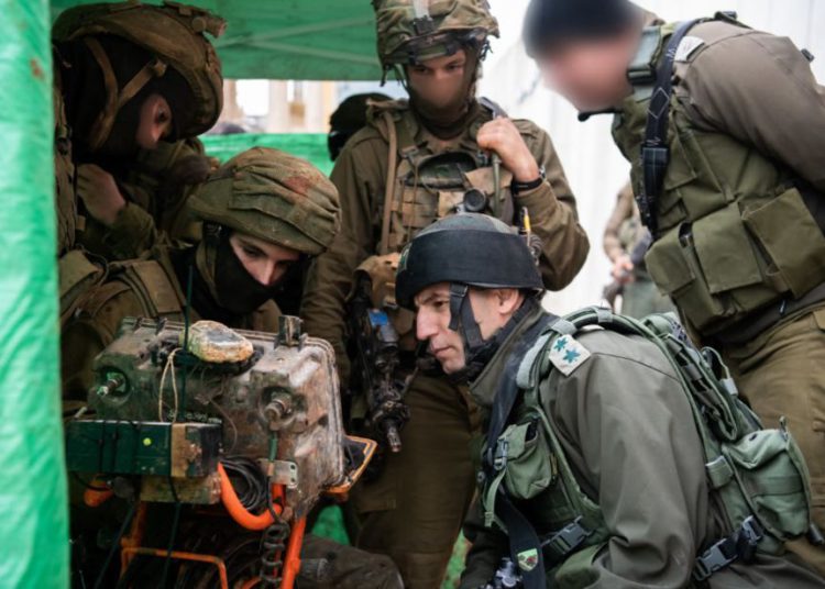 Tropas israelíes recibieron ordenes de no matar a los agentes de Hezbolá para reducir tensiones