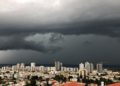 Nubes de tormenta cerca de Haifa, 27 de diciembre de 2018