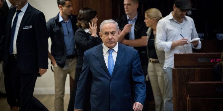 Primer ministro Benjamin Netanyahu en la Knesset el 21 de noviembre de 2018 (Yonatan Sindel / Flash90)