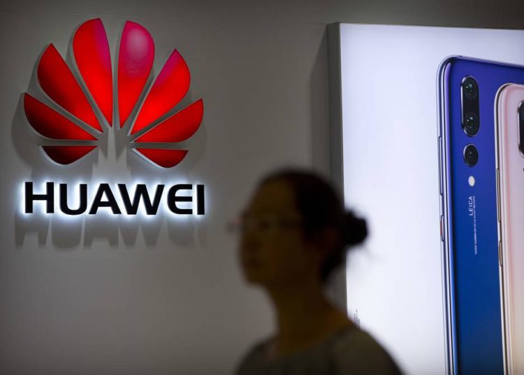 Canadá detiene a directora de finanzas de Huawei de China por violación de las sanciones a Irán