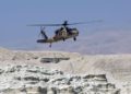 Dron civil casi choca con helicóptero Black Hawk de Israel