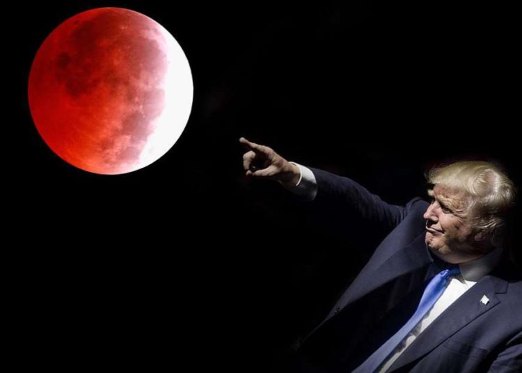 Donald Trump y la Luna de Sangre