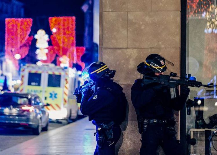 Ataque islamista en Francia deja dos muertos