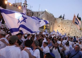 La población de Israel se acerca a 9 millones, incluidos 6.6 millones de judíos.