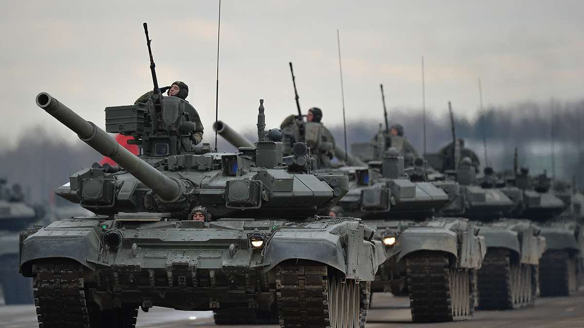 “80.000 tropas de Rusia en la frontera”, afirma Poroshenko de Ucrania