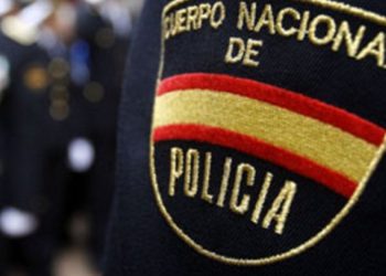 Policía española arresta a tres detrás de sitio web antisemita y neonazi