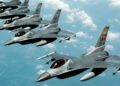 Cazas de combate F-16 hechos en EE. UU. En acción. (Crédito de foto: REUTERS)