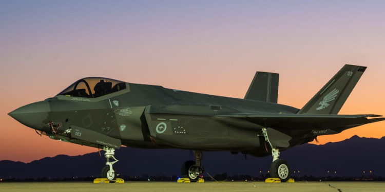 Lockheed Martin recibe $ 31 millones por servicios de mantenimiento de cazas F-35 de Australia