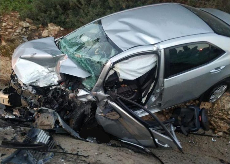 La escena de un accidente automovilístico mortal en el norte de Israel, 25 de enero de 2019 (servicios de bomberos y rescate)