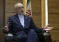 El jefe nuclear de Irán, Ali Akbar Salehi, habla en una entrevista con The Associated Press en la sede de la agencia de energía atómica de Irán, en Teherán, Irán, el martes 11 de septiembre de 2018. (AP Photo / Vahid Salemi)