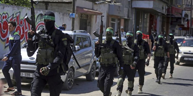 Hamas absuelve a 3 italianos falsamente sospechosos de ser una unidad encubierta israelí