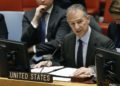 El Representante Permanente interino de los Estados Unidos, Jonathan Cohen, se dirige al Consejo de Seguridad de las Naciones Unidas, en la sede de la ONU, el 22 de enero de 2019. (Foto AP / Richard Drew)