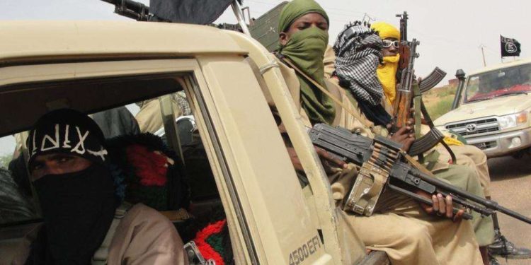 Al Qaeda afirma haber asesinado a 10 Cascos Azules en respuesta a relación entre Israel y Chad