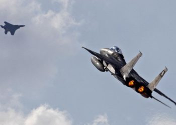 Un caza F-15 de Israel perdió su cúpula en pleno vuelo a 30 mil pies