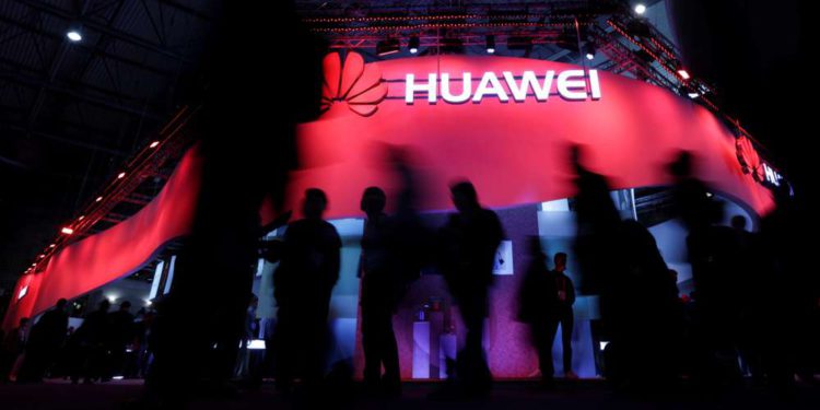 En Polonia detuvieron a un directivo chino de Huawei acusado de espionaje