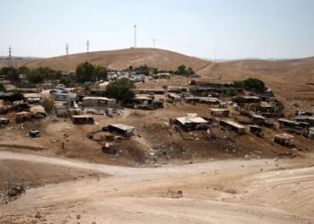La saga absurda de Khan Al-Ahmar continúa