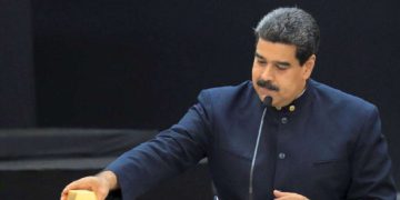 Maduro pretende adueñarse de 800 millones de libras de oro