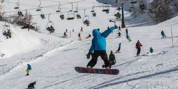Israel cierra el sitio de esquí de Hermon ante posible venganza de Irán