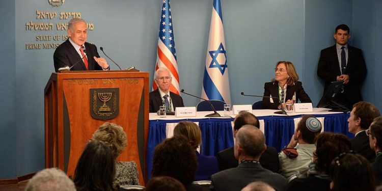 El primer ministro israelí, Benjamin Netanyahu, se dirige a los líderes en Jerusalén del Comité de Asuntos Públicos de Israel en Estados Unidos. Crédito: Haim Zach / GPO.