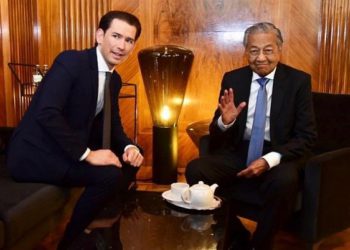El canciller austriaco, Sebastian Kurz, se reúne con el primer ministro de Malasia, Mahathir Mohamad, en Austria el 21 de enero de 2019. Crédito: Dr. Mahathir Mohamad / Twitter.