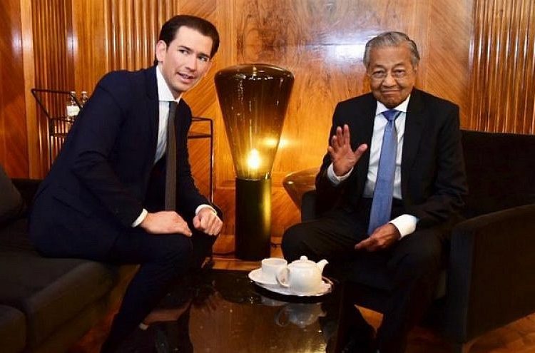 El canciller austriaco, Sebastian Kurz, se reúne con el primer ministro de Malasia, Mahathir Mohamad, en Austria el 21 de enero de 2019. Crédito: Dr. Mahathir Mohamad / Twitter.