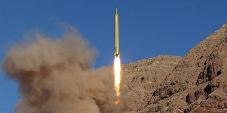 Irán a Francia: los misiles balísticos son nuestro derecho