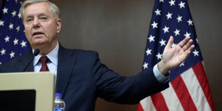 Graham insta a retirada lenta de Siria para evitar “escenario de pesadilla” para Israel