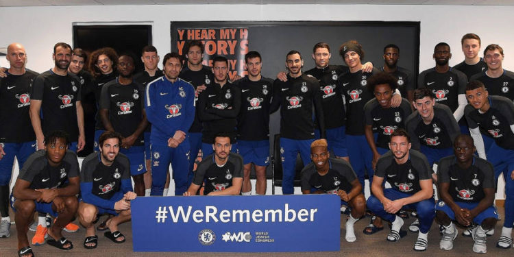 Los futbolistas del Chelsea se unen a la campaña #WeRemember del Congreso Judío Mundial. (Crédito: Chelsea Football Club)