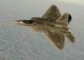 Por qué los cazas furtivos F-22 y F-35 revolucionarán los combates aéreos