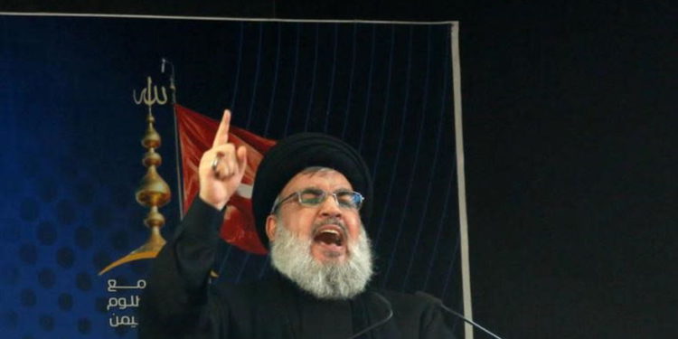 El líder de Hezbollah, Sayyed Hassan Nasrallah, pronuncia un discurso. (Crédito de la foto: REUTERS)