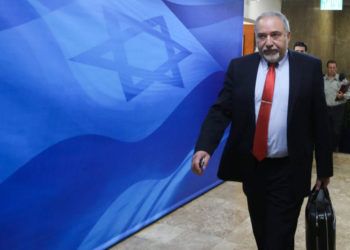 Liberman no descarta sentarse en un gobierno con Meretz