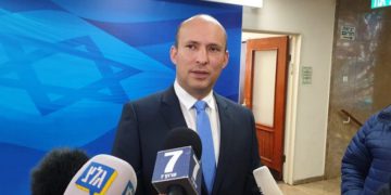Bennett forma “equipo especial” para evaluar la aplicación de la soberanía israelí