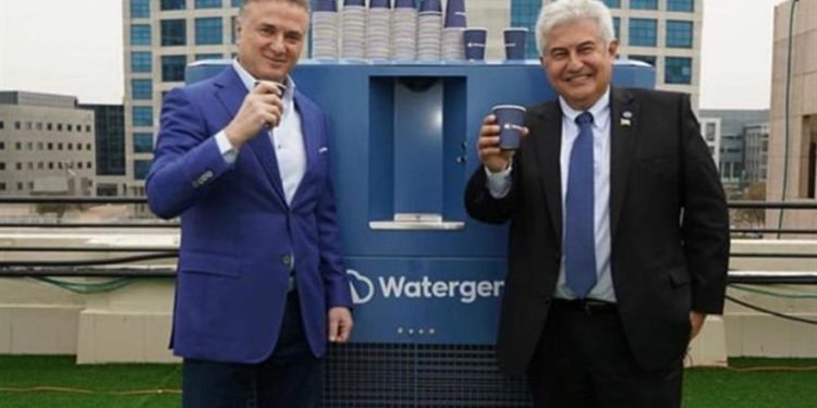 Ministro Pontas y Dr. Michael Mirilashvili - Agua