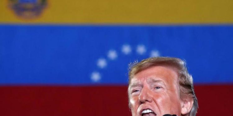 Estados Unidos amenaza al régimen de Nicolás Maduro