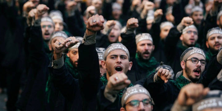 Los partidarios de Hezbolá corean consignas durante el último día de Ashura, en Beirut, Líbano, 20 de septiembre de 2018. Foto: Reuters / Aziz Taher / Archivo.