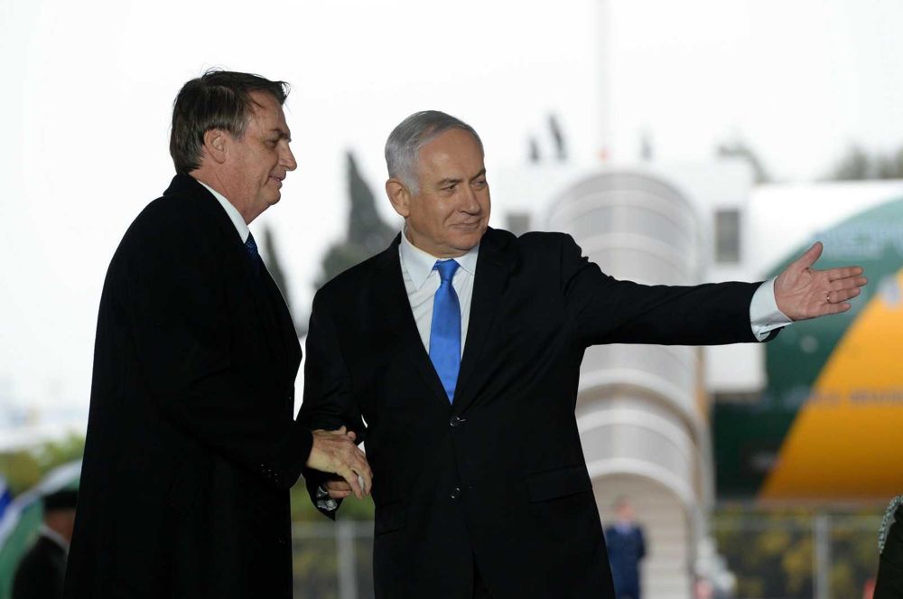 Al llegar a Israel, Bolsonaro de Brasil expresa: “yo amo Israel”