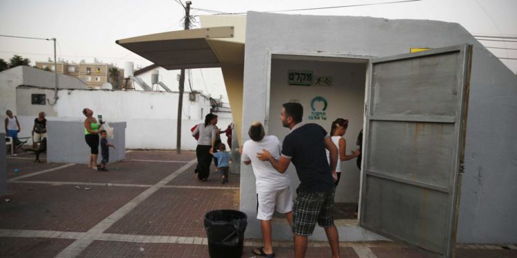 Se ordena la apertura de refugios antiaéreos en Tel Aviv