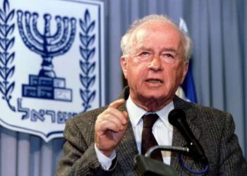 Un día como hoy Nace Itzjak Rabin, primer ministro de Israel que firmó Acuerdos de Oslo