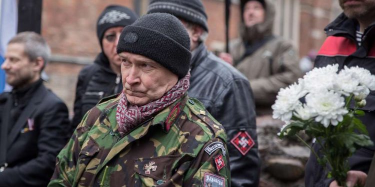 Marcha en Letonia para honrar a las tropas que lucharon junto a los nazis