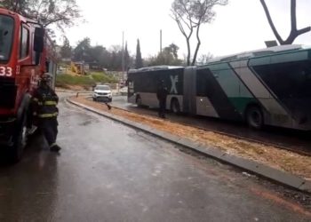 Israelí de 80 años fallece tras ser aplastado por autobús en Jerusalem
