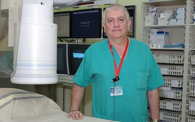 Prof. Victor Guetta, director de la Unidad de Cardiología Invasiva e Intervencionista del Centro Médico Sheba en Ramat Gan (Cortesía)